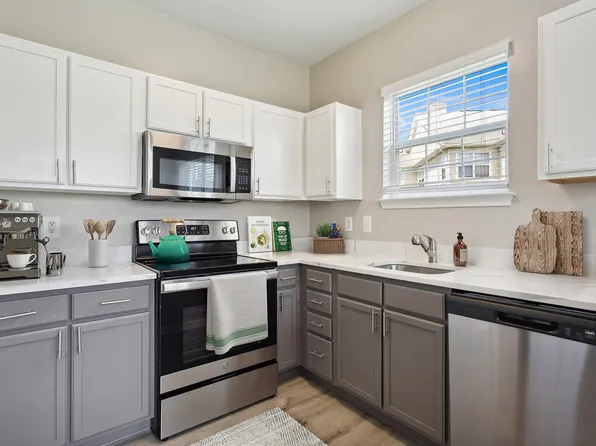 Arrive Odenton North & South