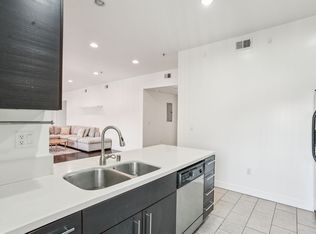 3025 S Figueroa St #B56FA1F0D, Los Angeles, CA 90007