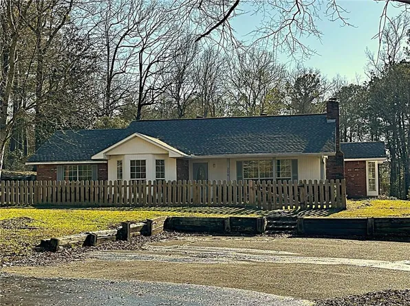 204 Robin Hood Rd, Dry Prong, LA 71423