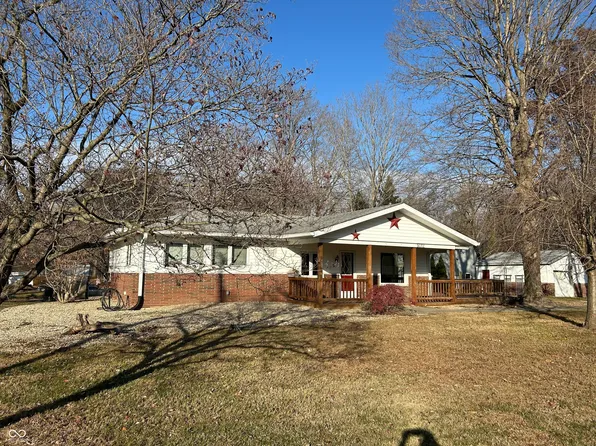 5012 E County Road 400 S, Greencastle, IN 46135