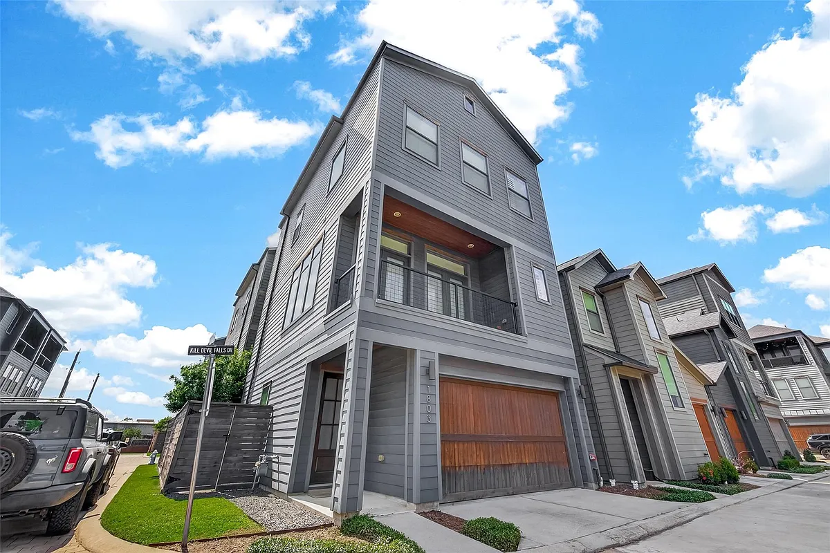 Building Photo - 1803 Kill Devil Falls Dr