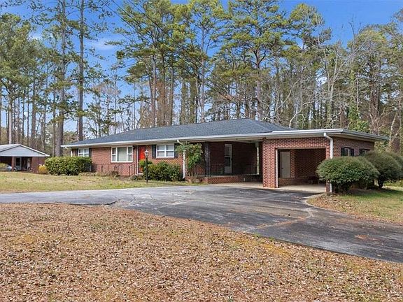 3rd image of 1529 Wax Rd SE