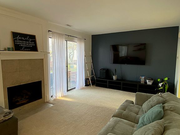 5th image of 1236 N Isle Royal Cir Unit 1236