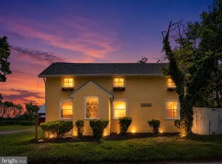 14207 Manor Rd, Phoenix, MD 21131