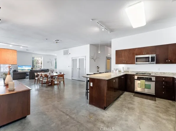 435 W Center Street Promenade Unit 206, Anaheim, CA 92805