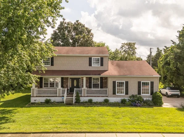 16 Hollyberry Ln, Marmora, NJ 08223