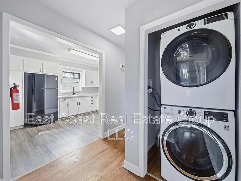 323 N Potomac St #2 — Photo 9