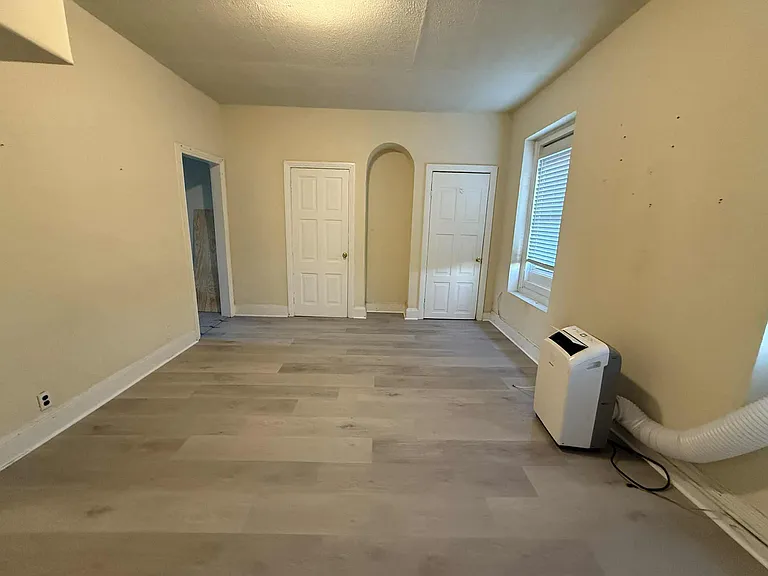 1713 W Oxford St #3F — Photo 1