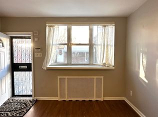 802 McClellan St, Philadelphia, PA 19148