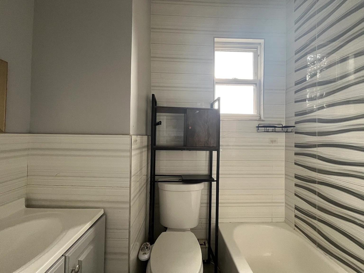 2 bed, 750 sqft, $1,995 — Photo 3