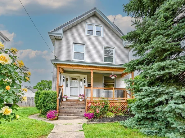 2070 Maple Ave, Cincinnati, OH 45212