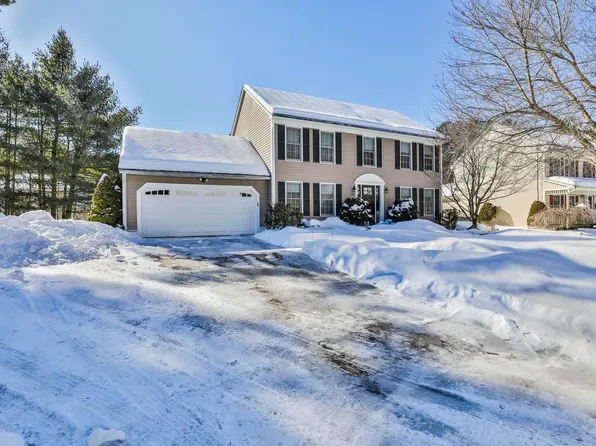 35 Pinebrook Road, Nashua, NH 03062