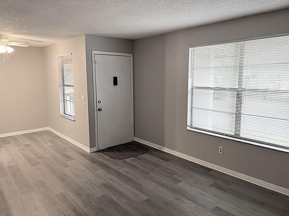 4th image of 473 Lombard St #C