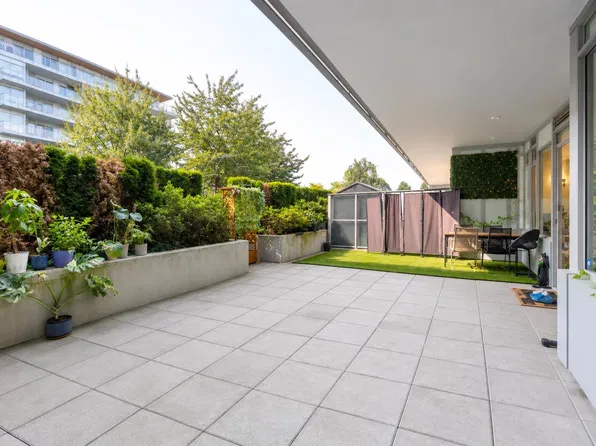 10788 No 5 Rd #102, Richmond, BC V6W 0B8