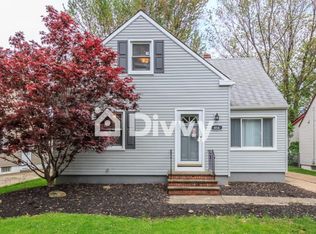 454 E 272nd St, Euclid, OH