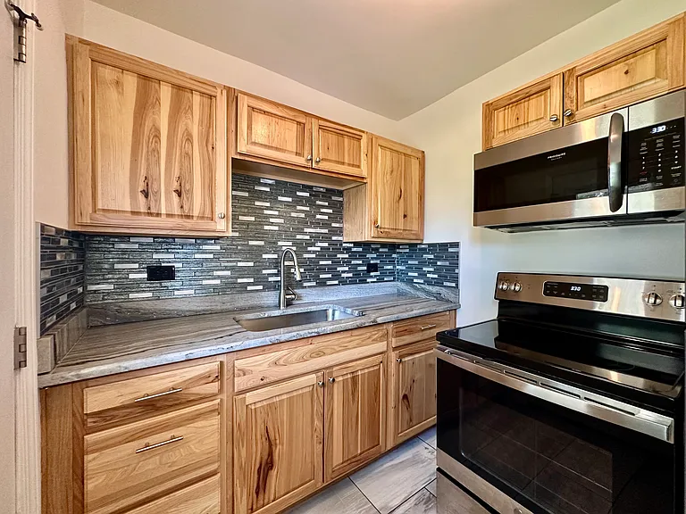200 Brown Rd — Photo 12