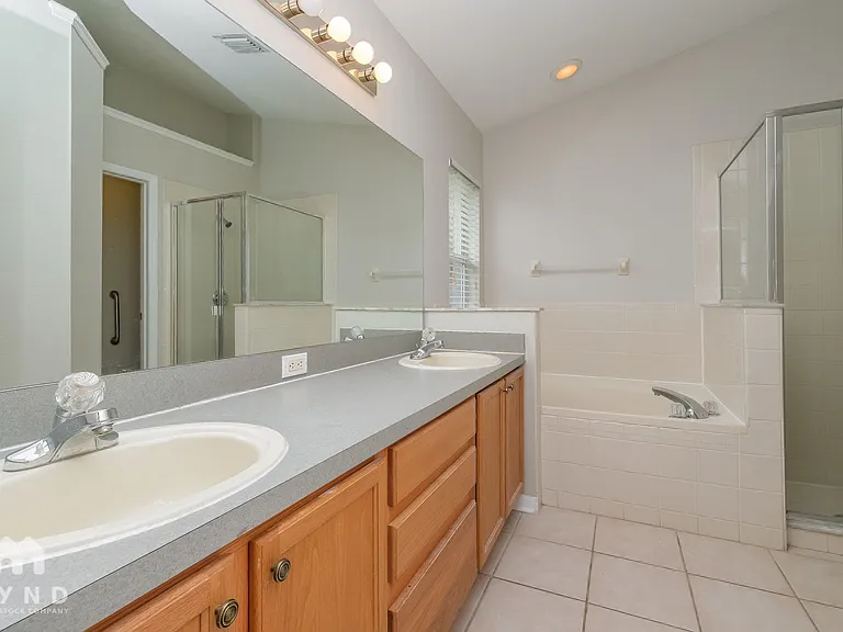 32031 Teague Way — Photo 10