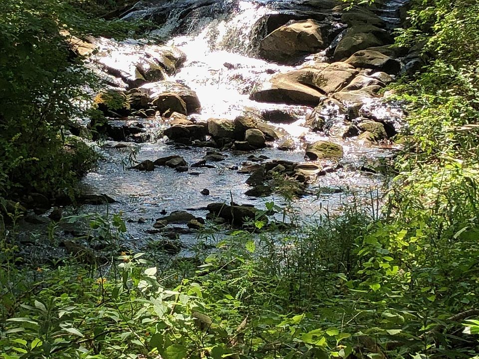 36 East St, Lenox, MA 01240 Zillow