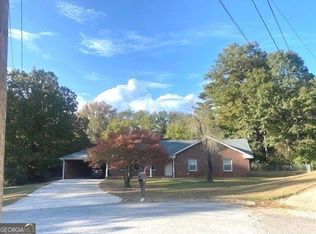 1106 N 17th Ct, Lanett, AL 36863