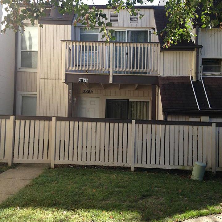 1st image of 3895 El Camino Pl