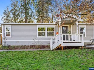 2205 Cedar St, Sweet Home, OR 97386