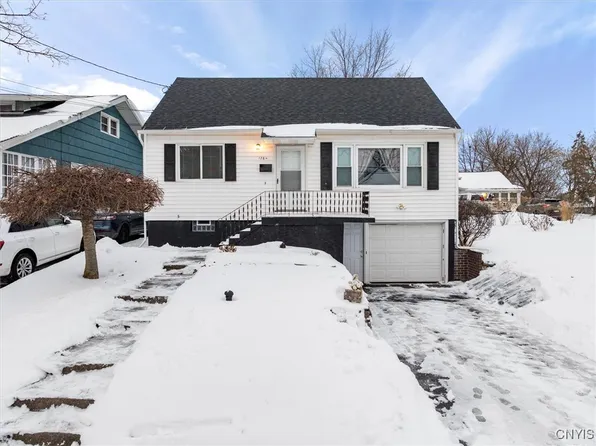 125 1/2 Westview Ave, Syracuse, NY 13208