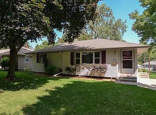 2471 1st Ave E, North Saint Paul, MN 55109