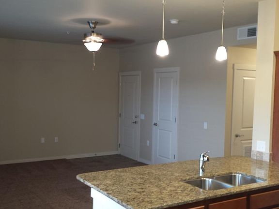 3rd image of 410 S Victoria Dr APT 103
