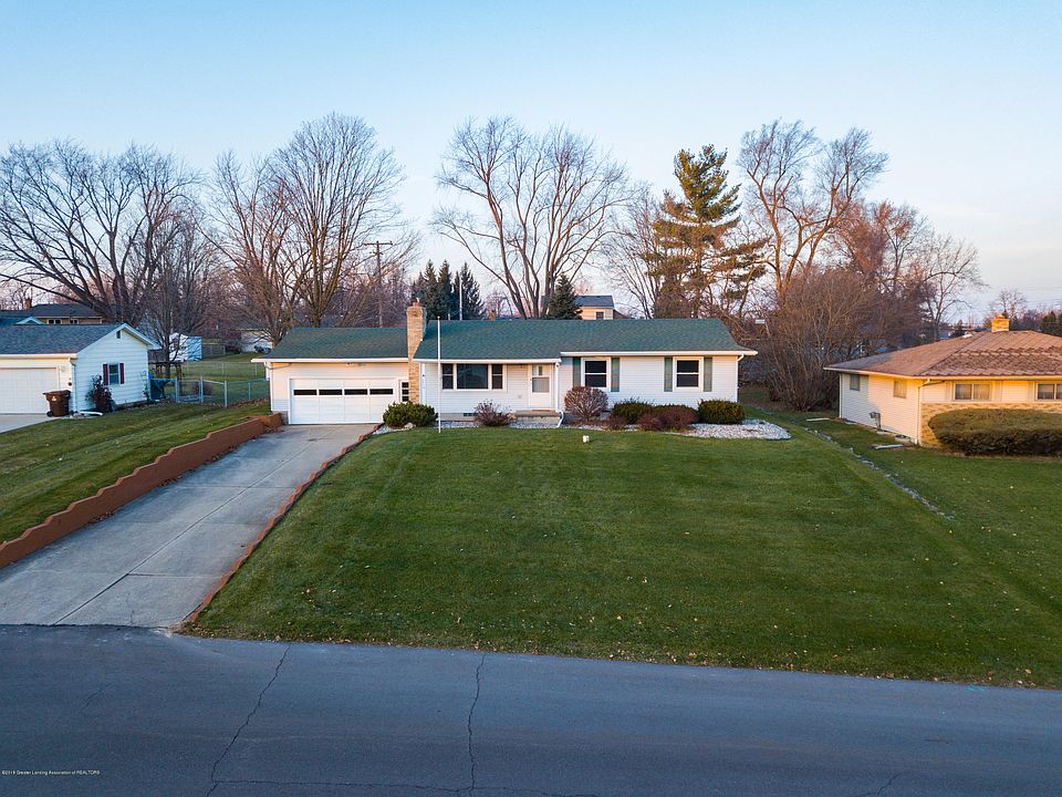 1st image of 7716 Cloverhill Dr