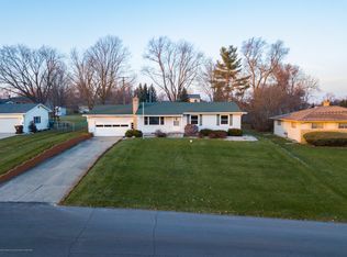 7716 Cloverhill Dr, Lansing, MI 48917