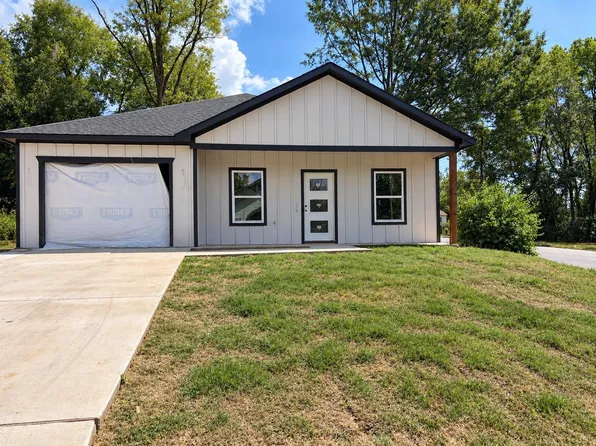 810 Ivy St, Marshall, TX 75670