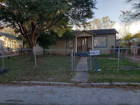 2nd image of 826 Hoover Ave