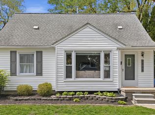 2905 Benjamin Ave, Royal Oak, MI 48073