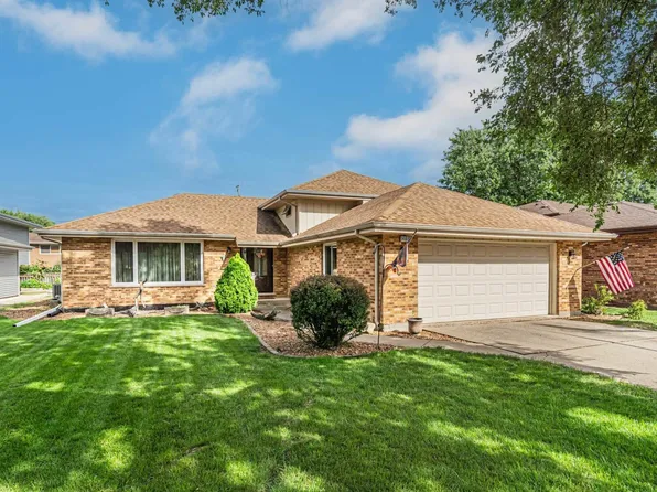 14819 Anne Ct, Oak Forest, IL 60452