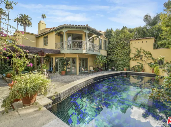 707 N Bedford Dr, Beverly Hills, CA 90210