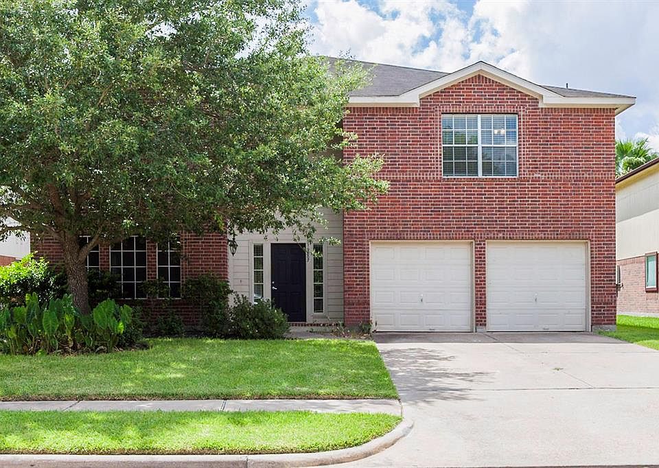 1st image of 19807 Lindenfield Pl