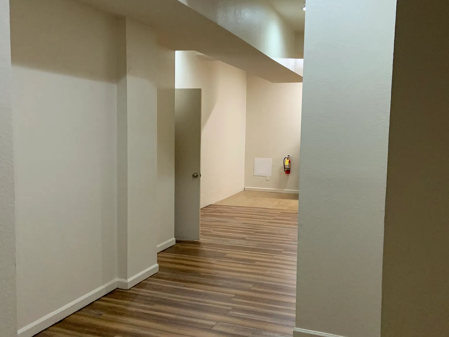 4 bed, 2600 sqft, $2,600 — Photo 4