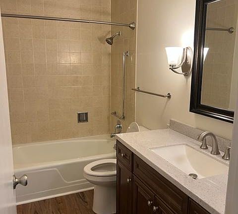 2nd image of 5705 Grove St #4