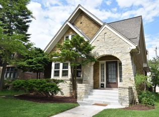 4453 N Cramer St, Milwaukee, WI 53211