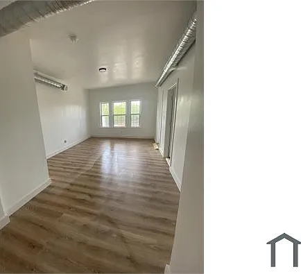 2915 E 130th St #3 — Photo 13