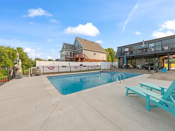 1108 Tinker Ln, Proctorville, OH 45669