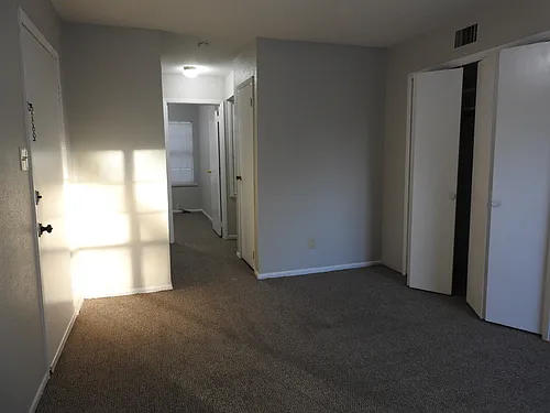 2303 Elm Ave #2 Photo 1