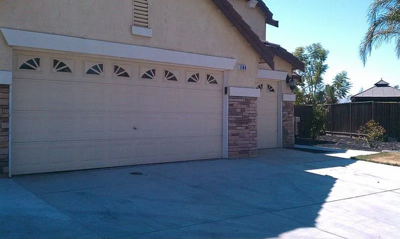1184 Pyrenees Ct photo 1