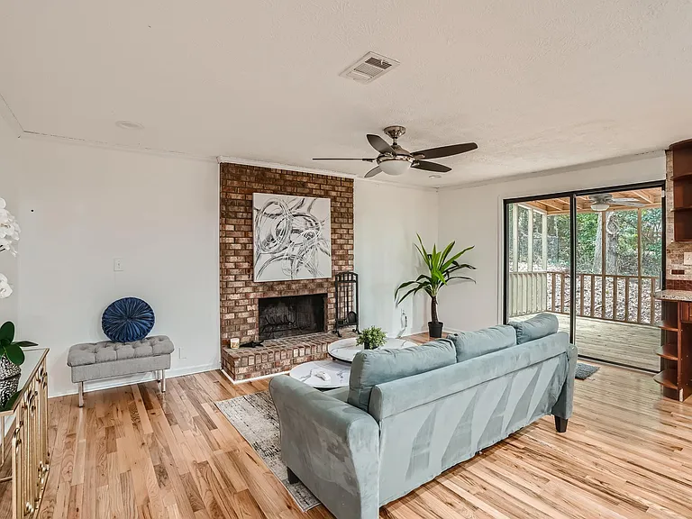 305 Roswell Farms Rd — Photo 24