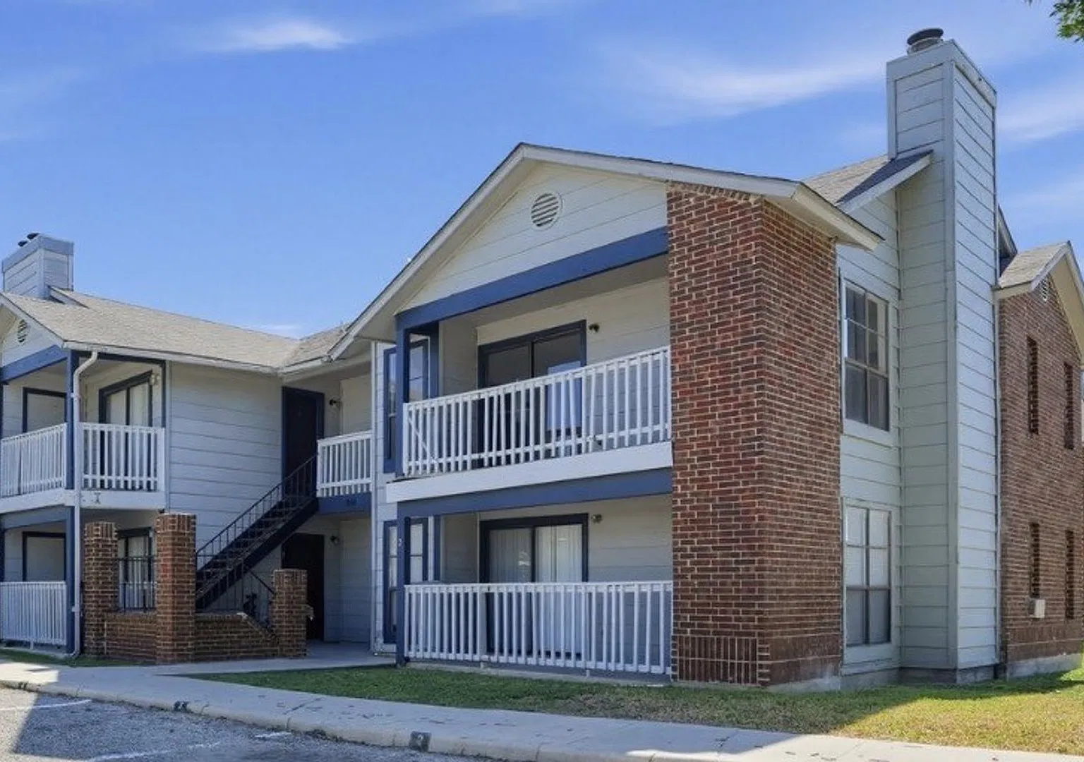 Beautiful 2-Bedroom, 2-Bath Home Near Downtown San Antonio | Brand-New Appliances! — Photo 1
