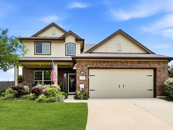 693 Forest Bend Ln, La Marque, TX 77568