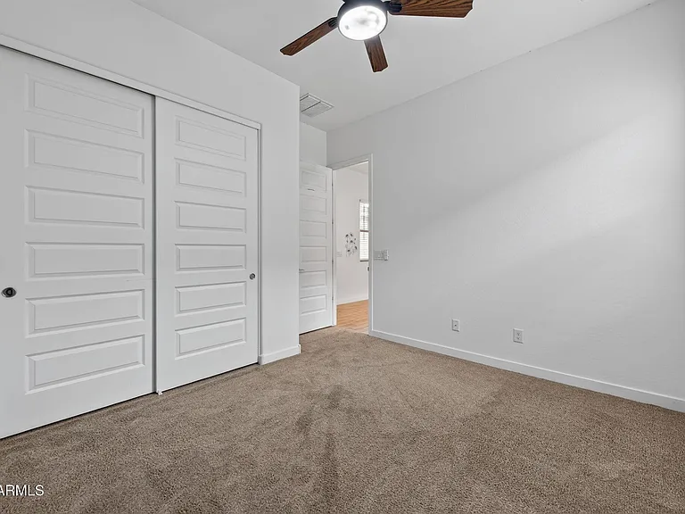 203 E Birchwood Pl — Photo 34
