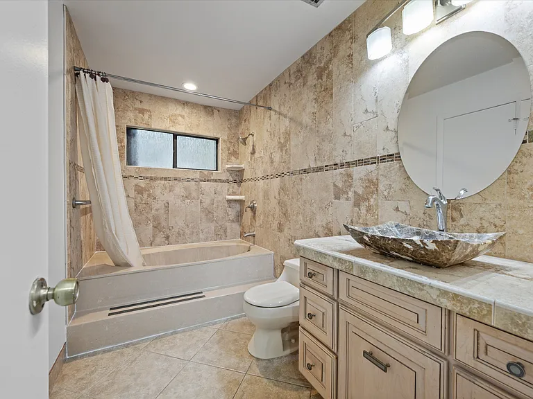 4163 Palm Bay Cir #C — Photo 7