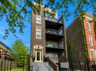 308 W Evergreen Ave APT 2, Chicago, IL 60610