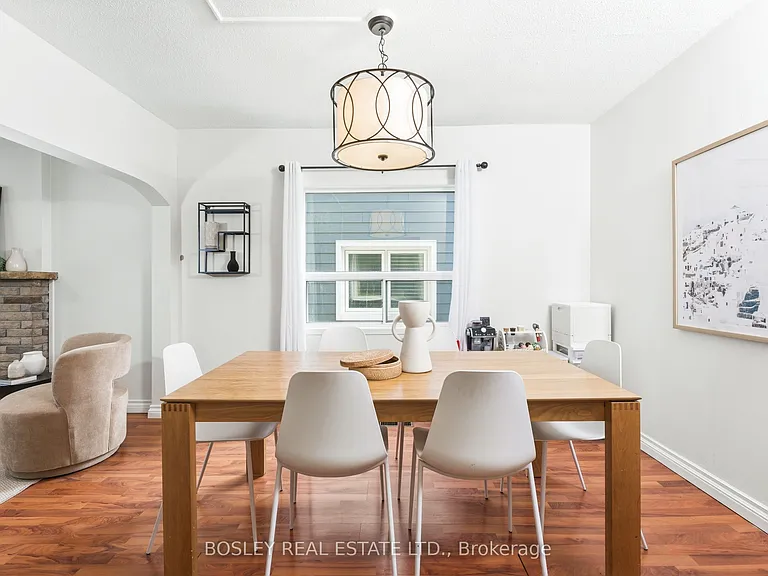 58 Valhalla Blvd — Photo 8